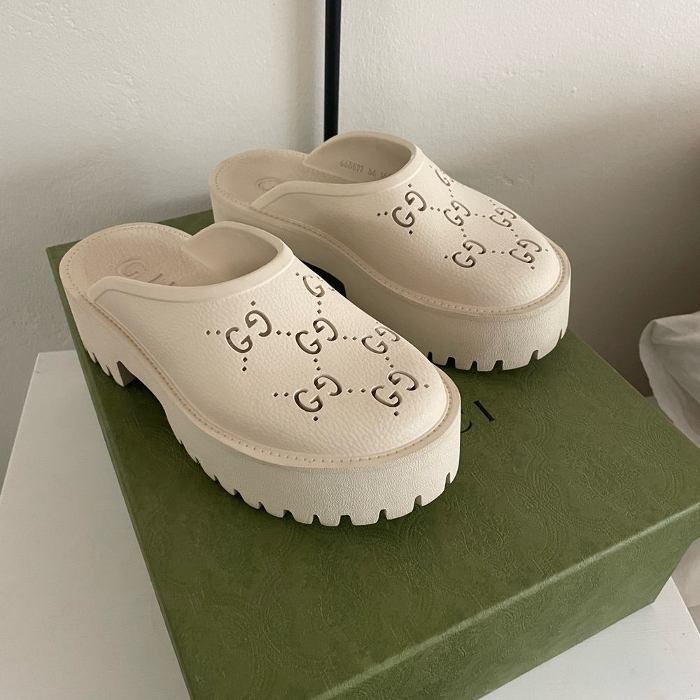 Gucci Women's Beige Platform Mules